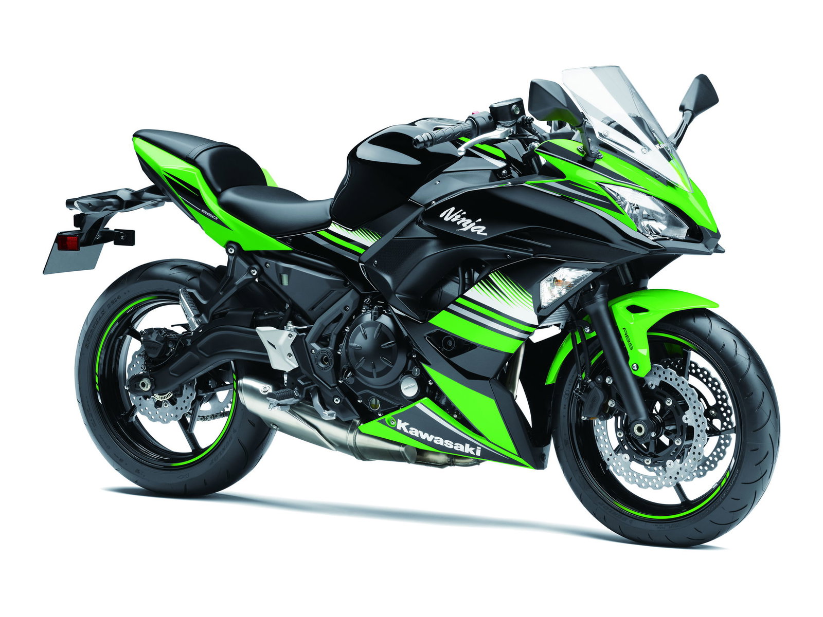 Kawasaki reveals updated Ninja H2 and H2R plus new H2 Carbon